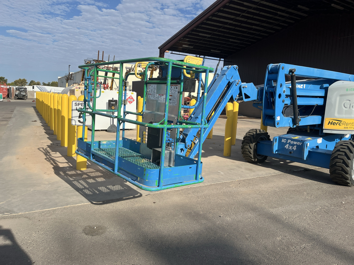 2017 Genie Z-45/25 RT