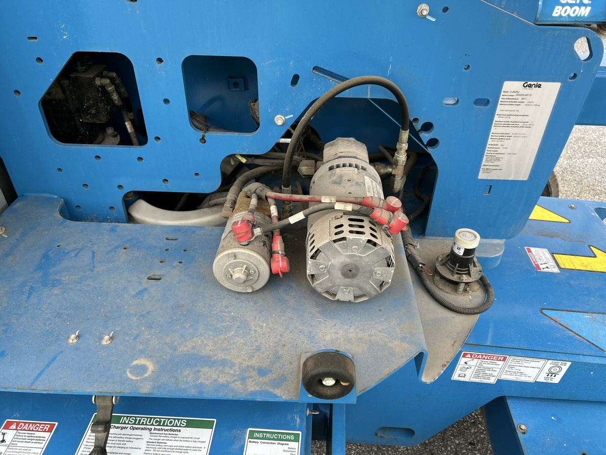 2017 Genie Z-45/25-16