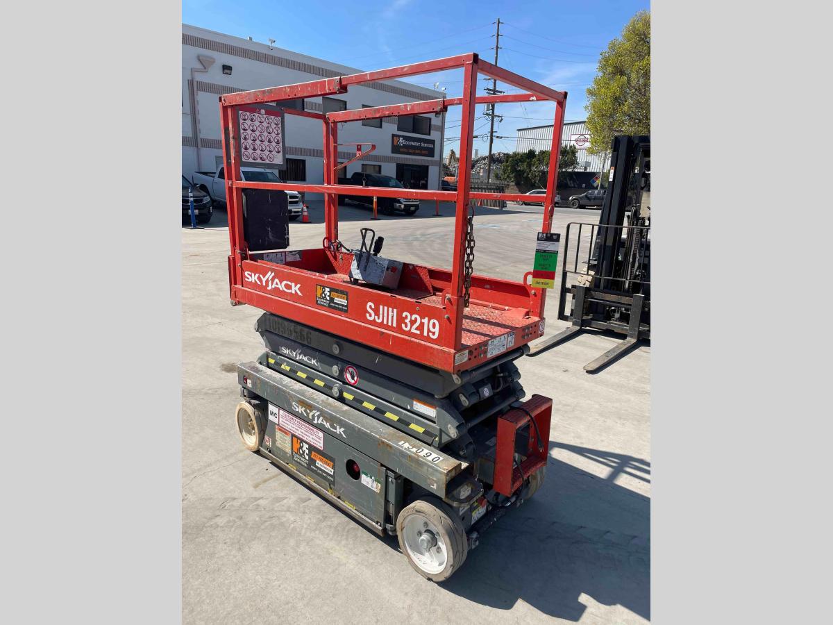 2016 Skyjack SJ3219