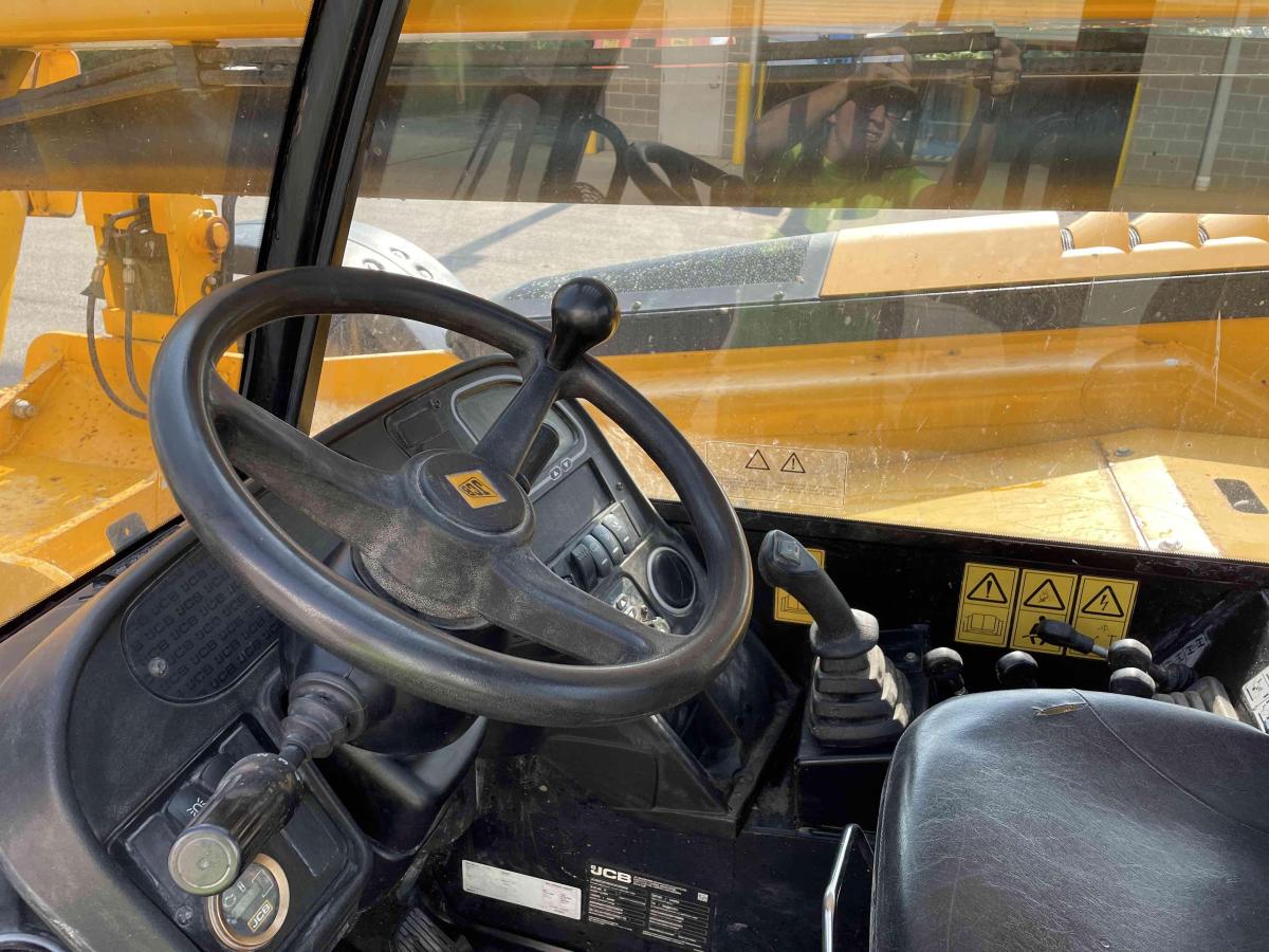 2020 JCB 510-56-6