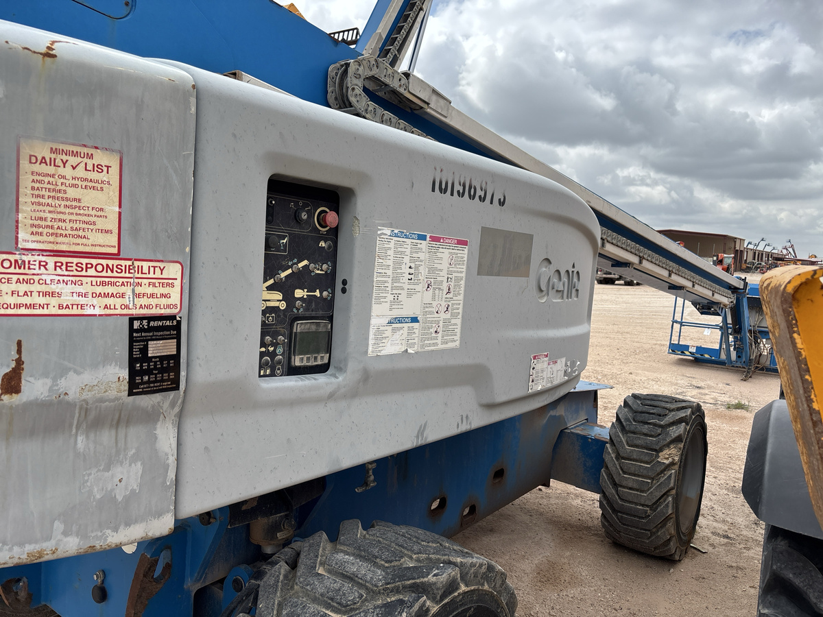 2016 Genie S-85-4