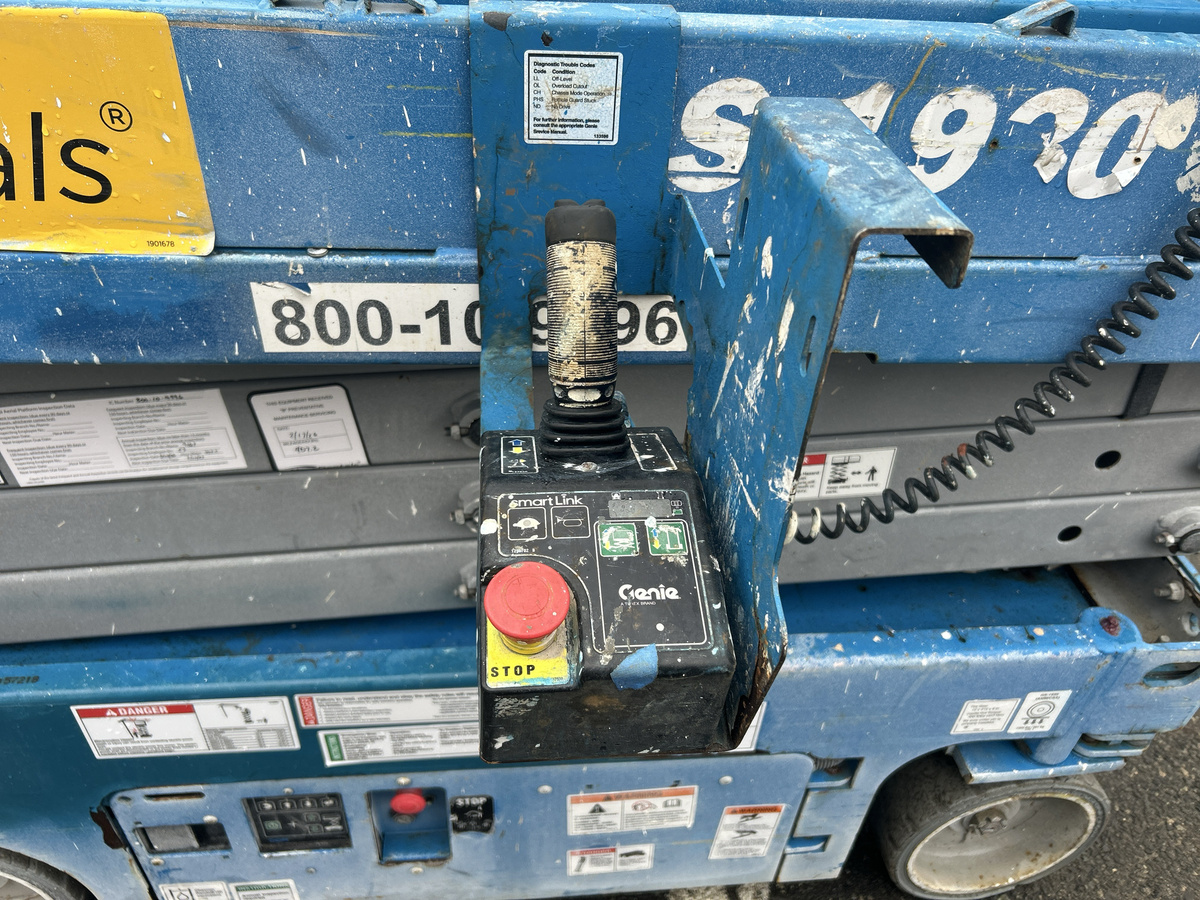 2016 Genie GS-1930-6