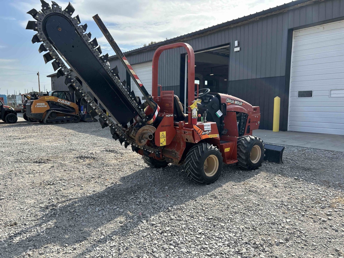 2021 Ditch Witch RT45-3