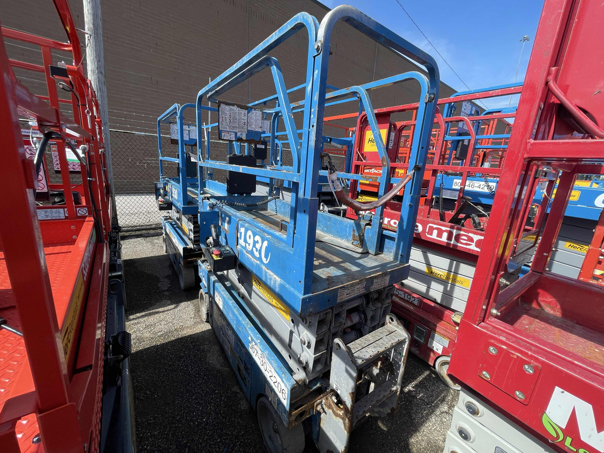 2018 Genie GS-1930-4