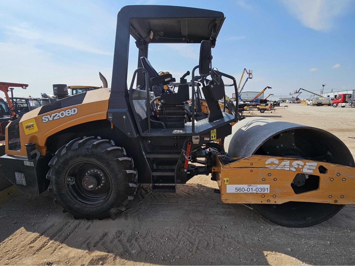 2019 Case SV208