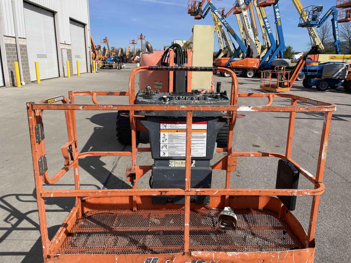 2015 JLG 450AJ