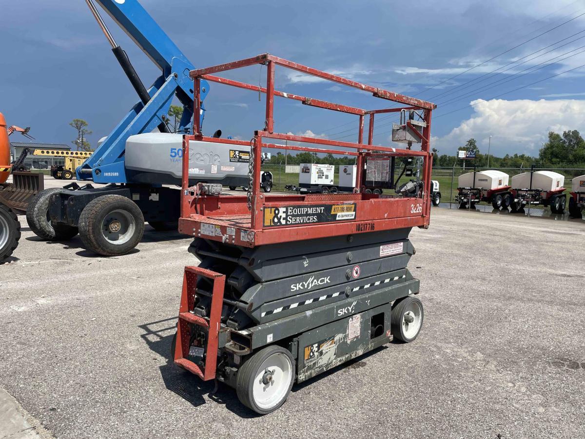 2017 Skyjack SJ3226