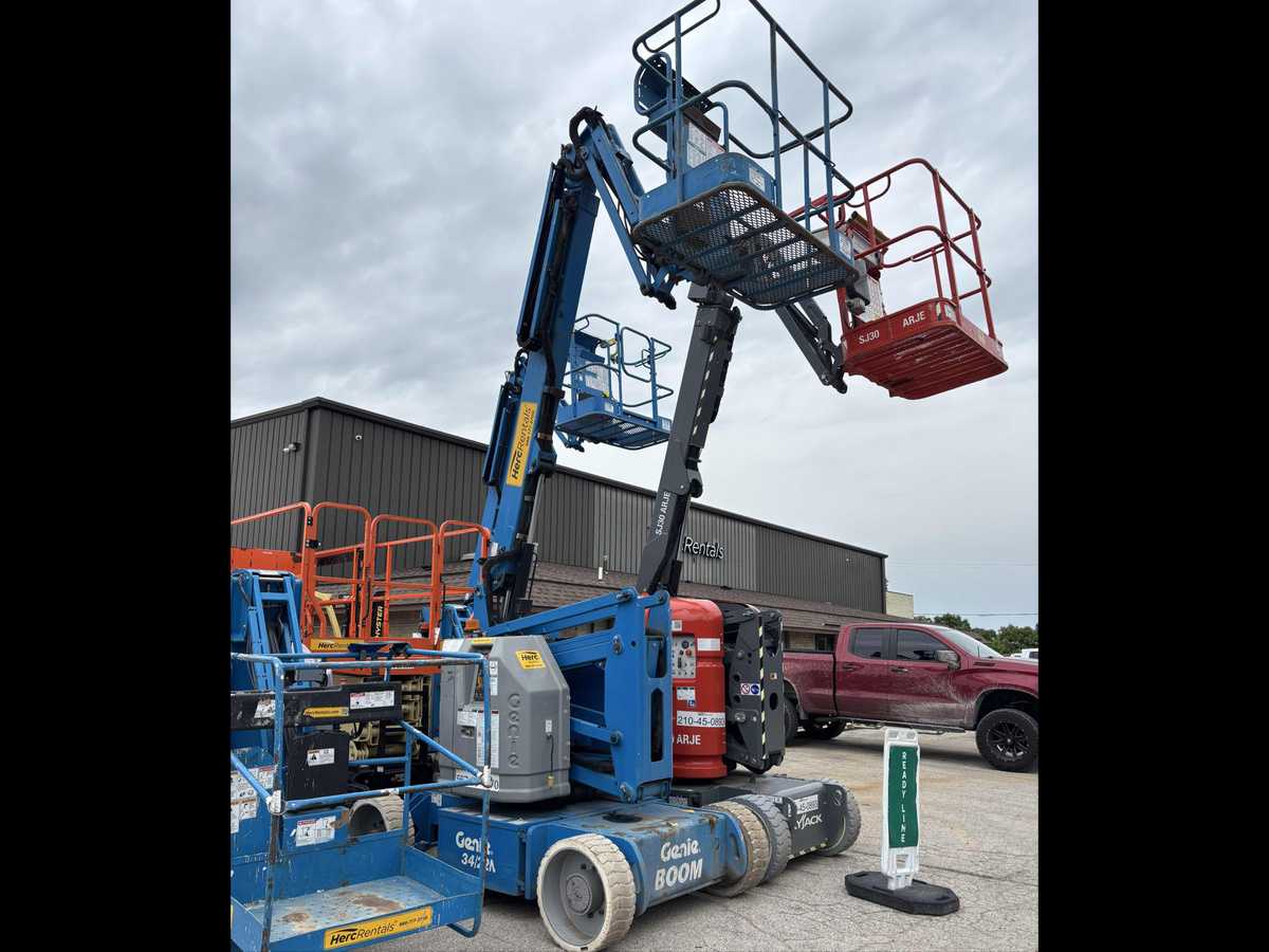 2014 Genie Z-34/22 N
