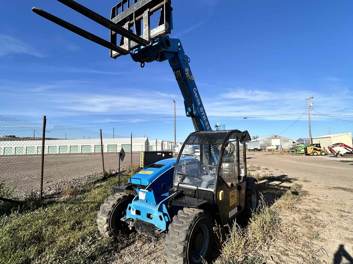 2018 Genie GTH-5519-2