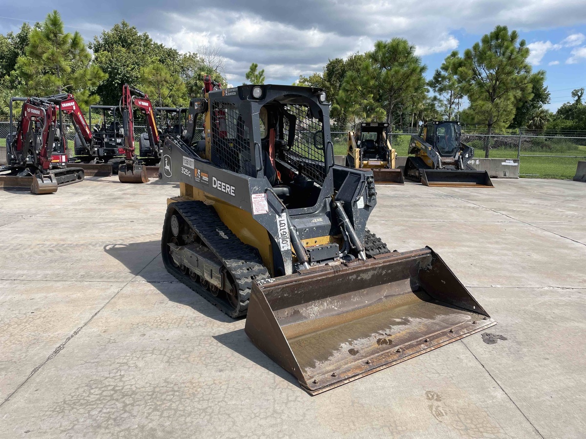 2022 John Deere 325G-2