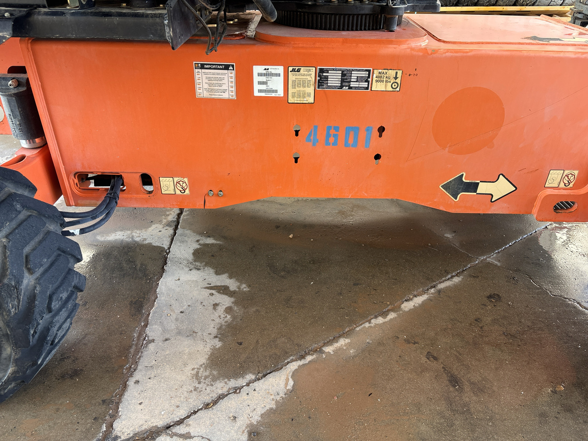 2016 JLG 460SJ-11