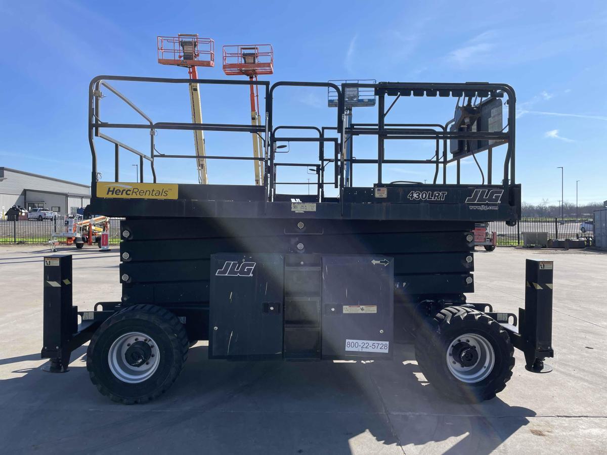 2018 JLG 430LRT