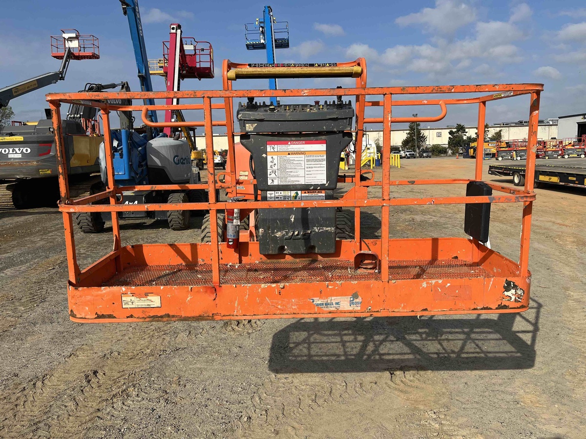 2018 JLG 600S-3