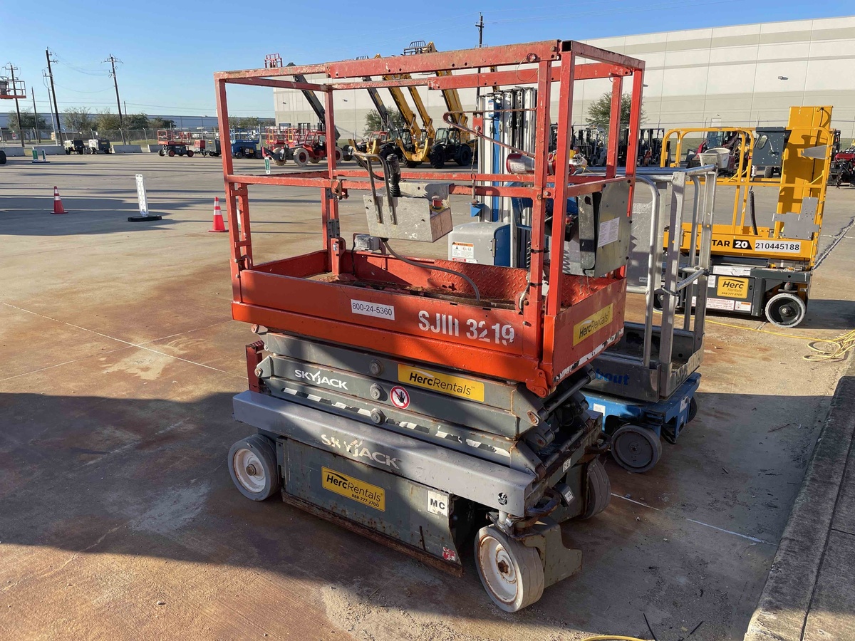 2019 Skyjack SJ3219