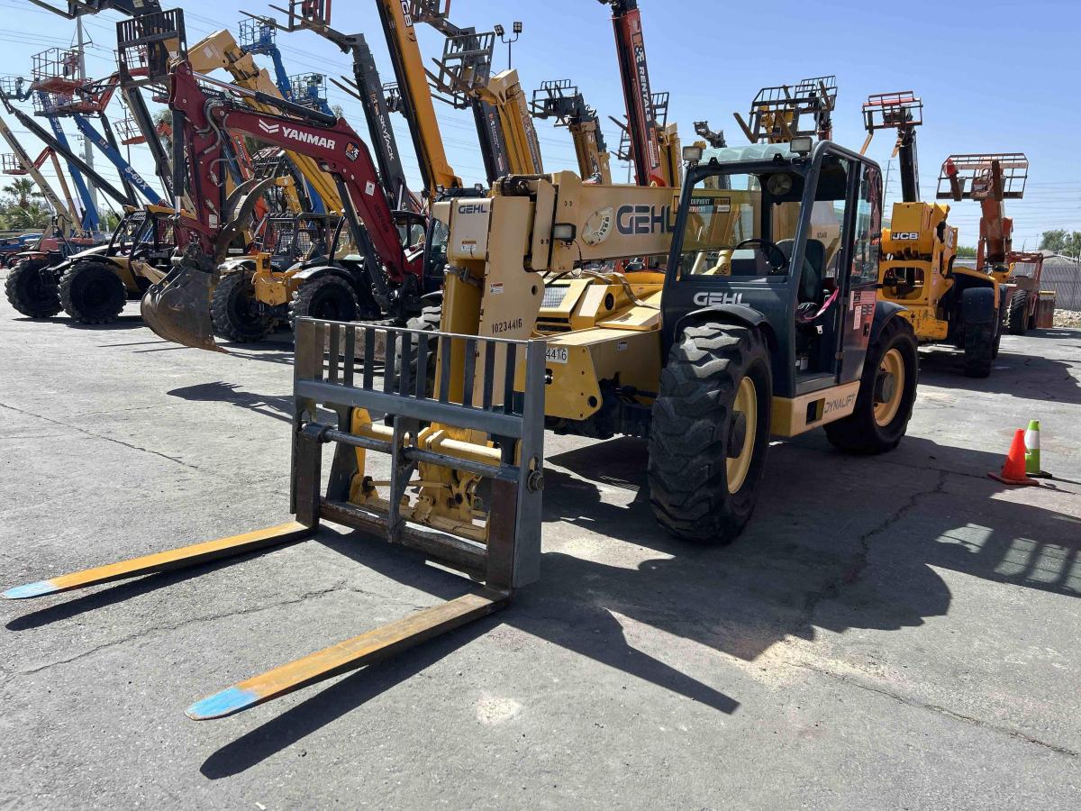 2018 Gehl DL12-40