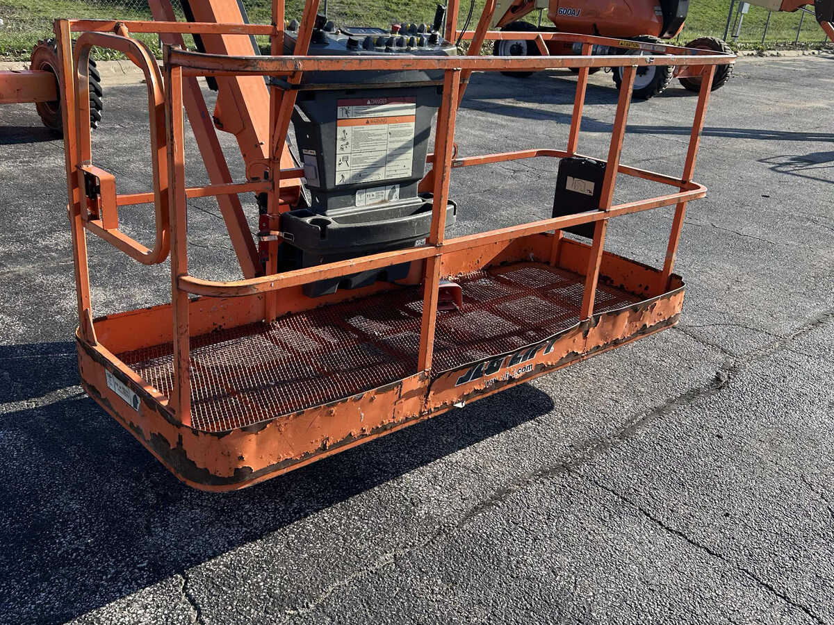 2011 JLG 460SJ-5