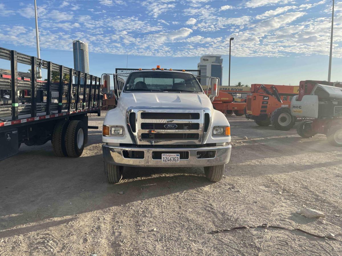 2015 Ford F750