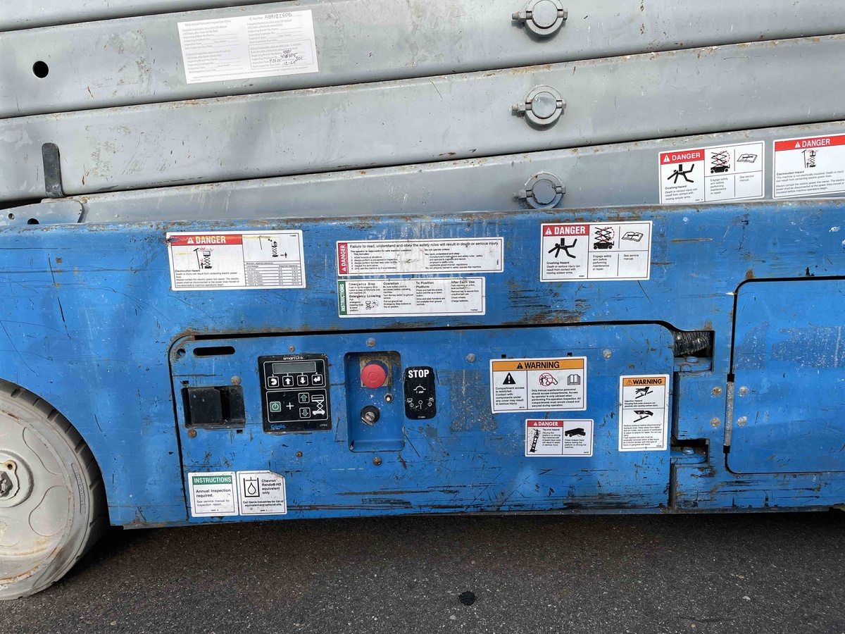 2013 Genie GS-3232-6