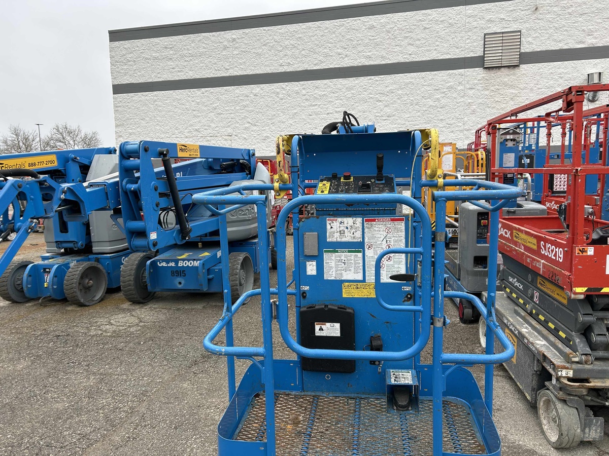 2017 Genie Z-30/20N RJ