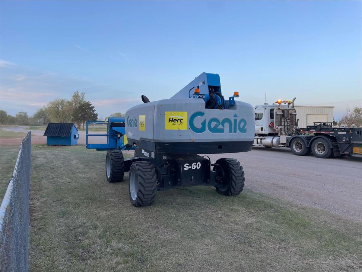 2018 Genie S-60X-2