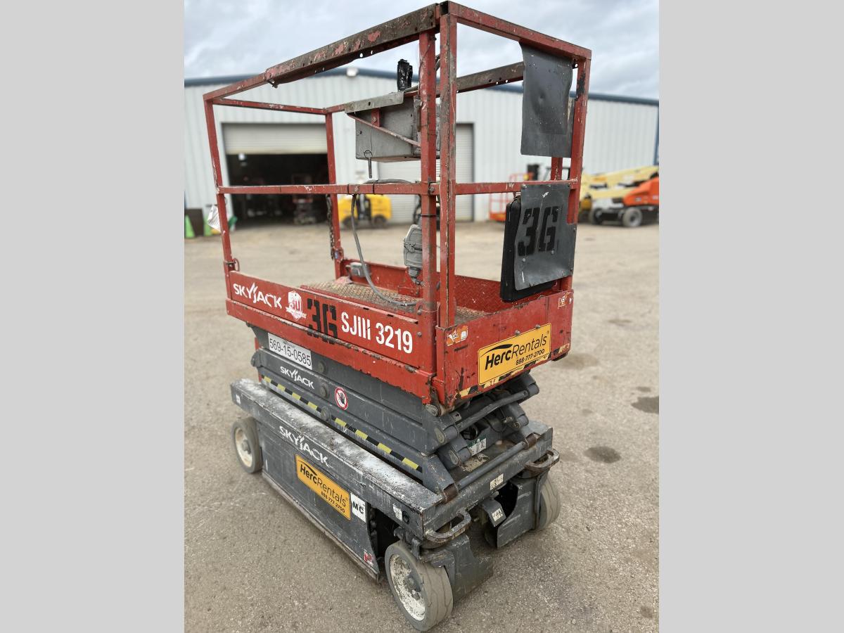 2015 Skyjack SJ3219
