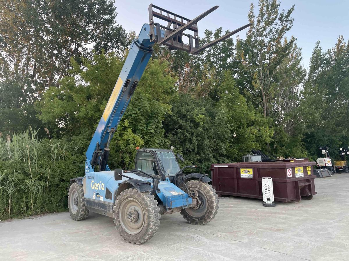 2016 Genie GTH 844-2