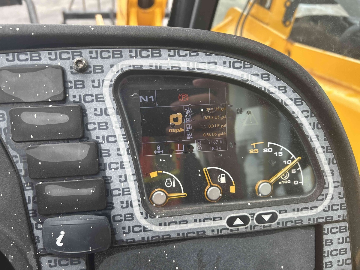 2022 JCB 507-42-9