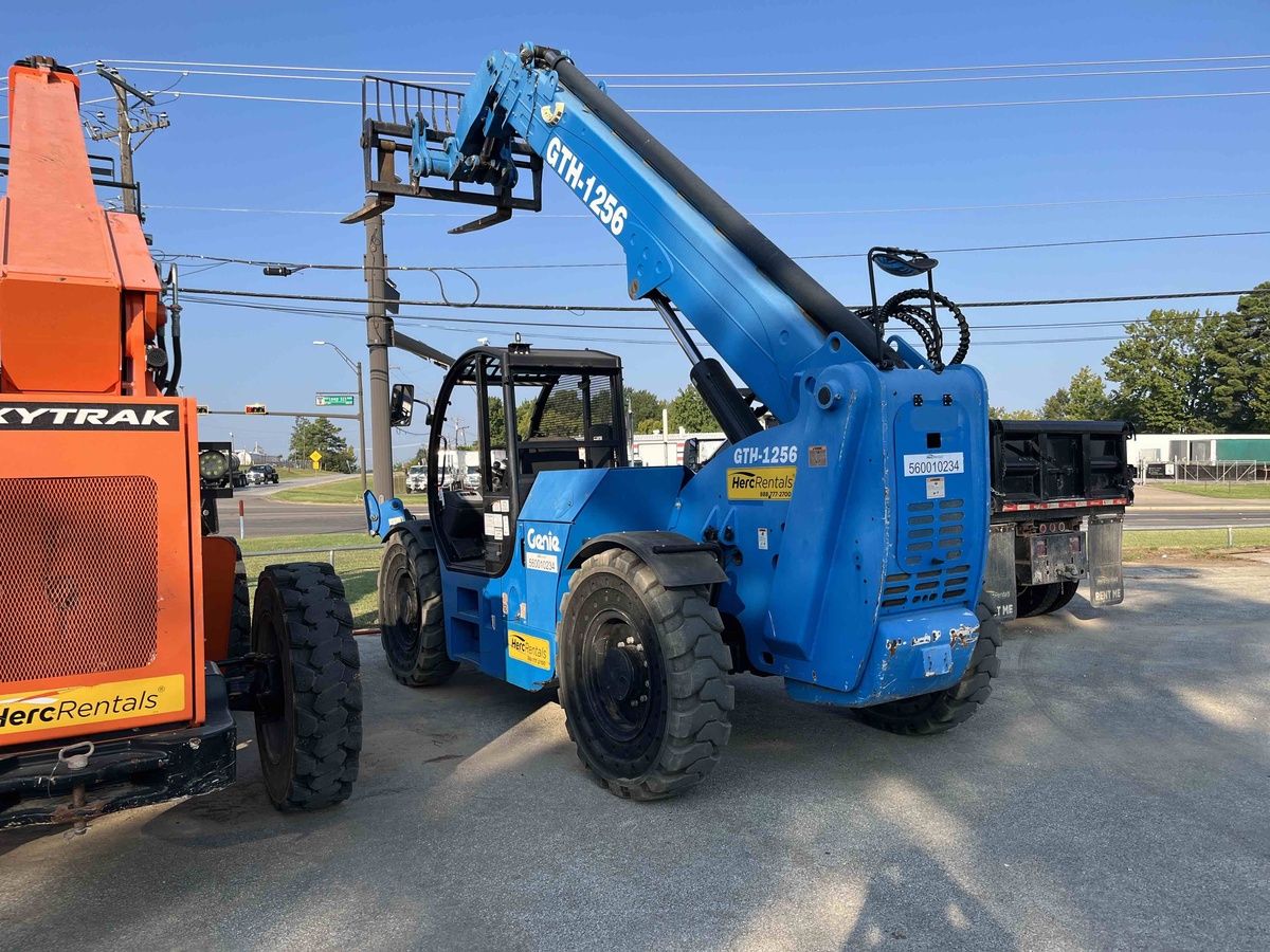2019 Genie GTH-1256-3