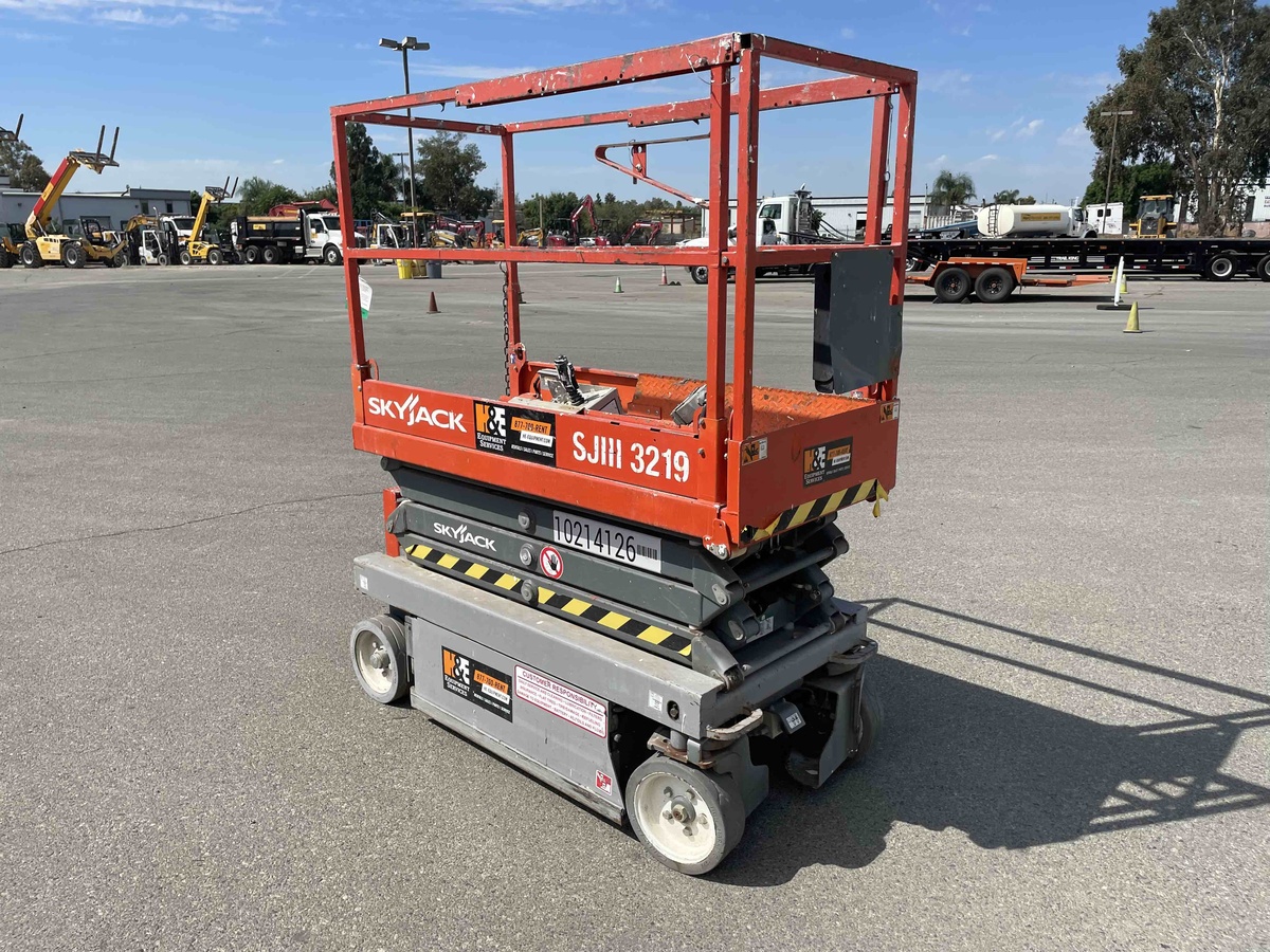 2017 Skyjack SJ3219-1