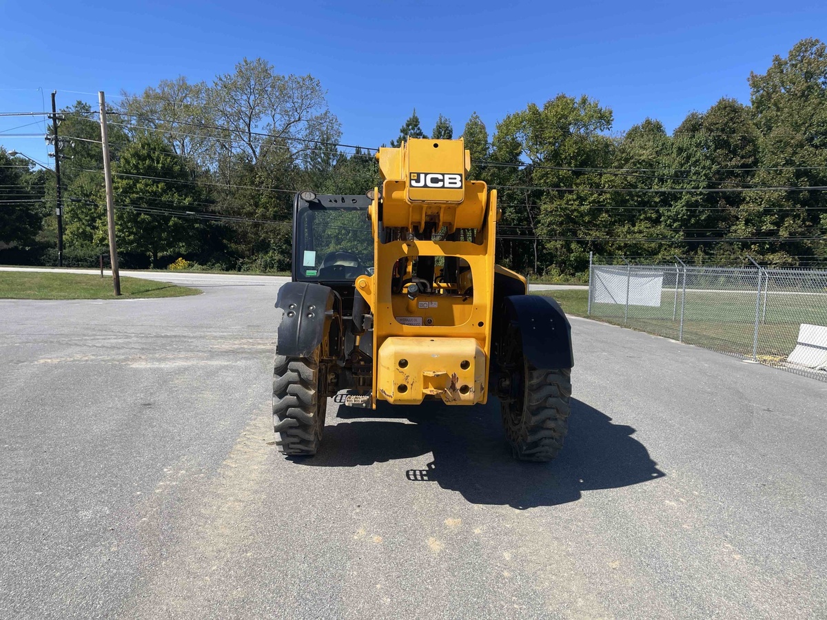 2021 JCB 507-42-4