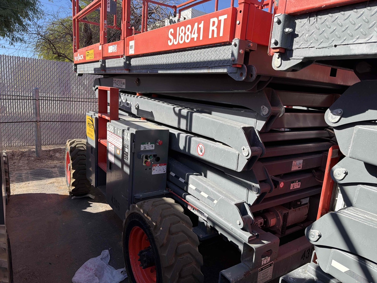 2018 Skyjack SJ8841 RT-4