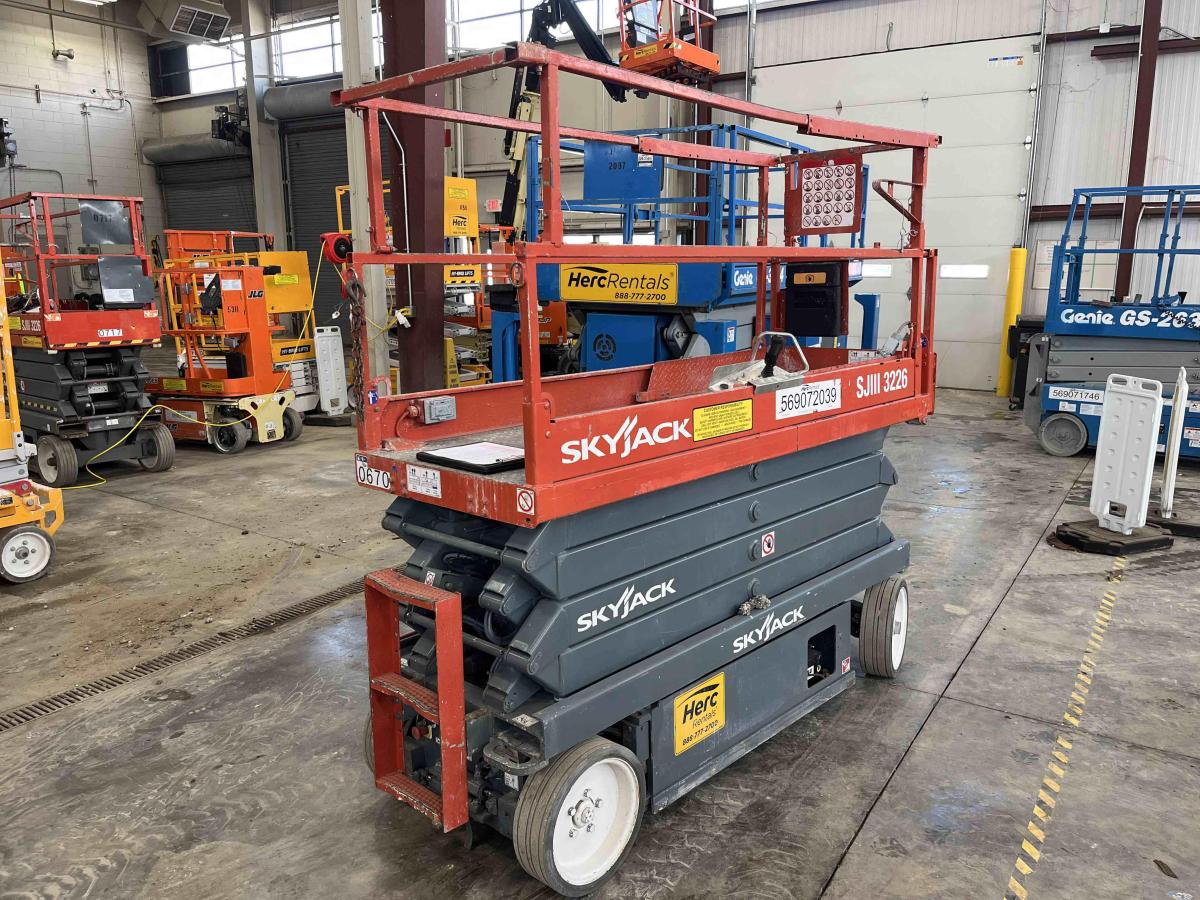 2014 Skyjack SJ3226