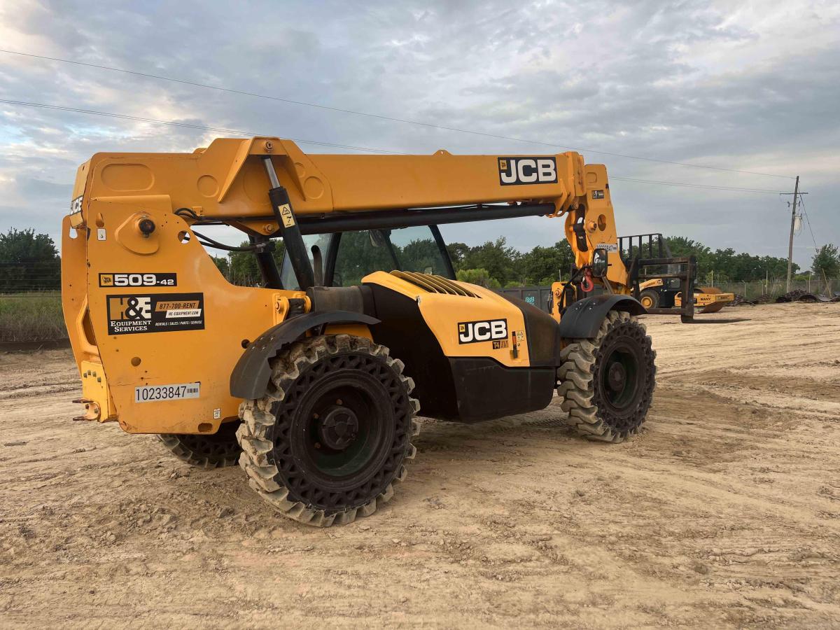 2018 JCB 509-42-6