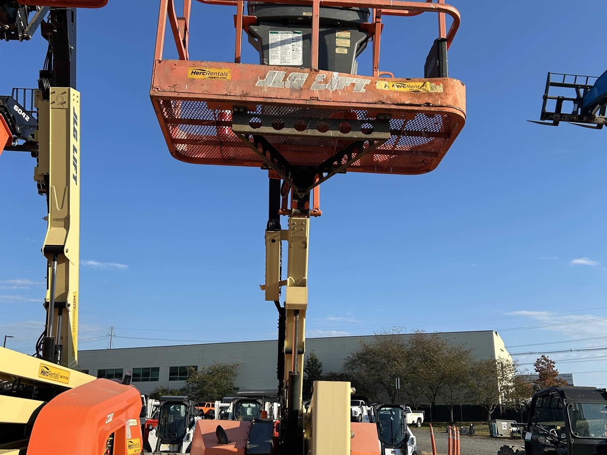 2018 JLG H340AJ-3