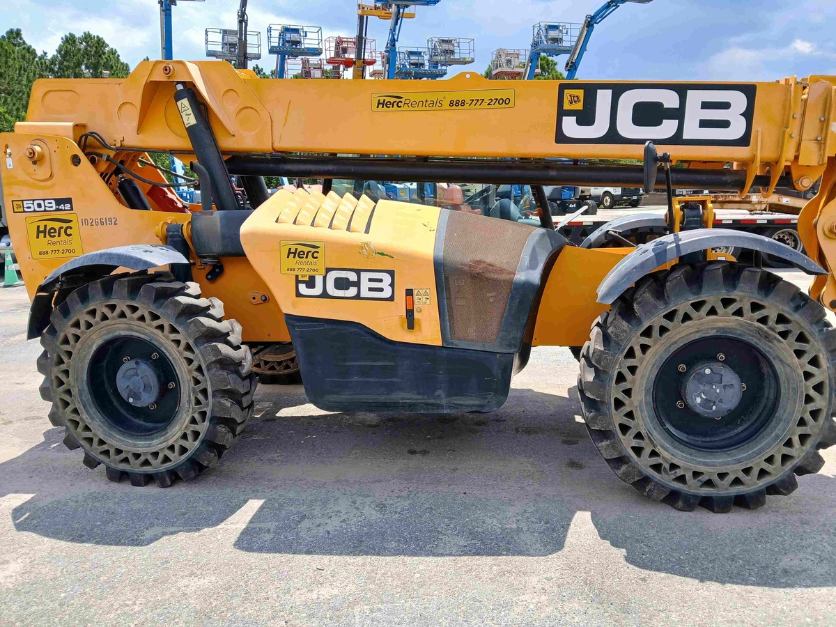 2018 JCB 509-42-7