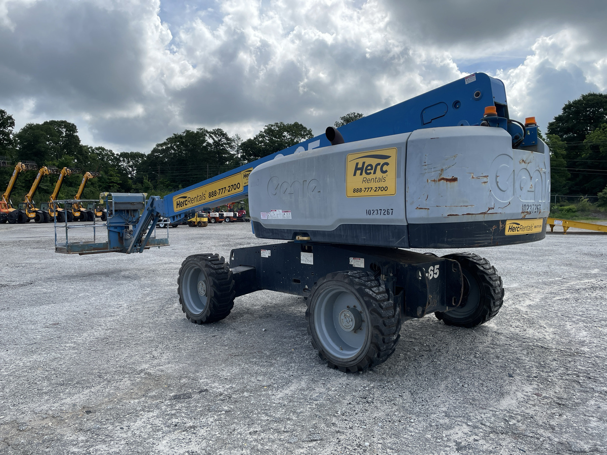 2018 Genie S-65