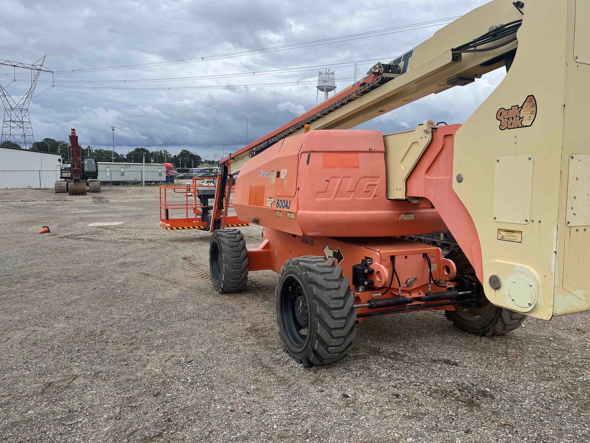 2016 JLG 800AJ-2