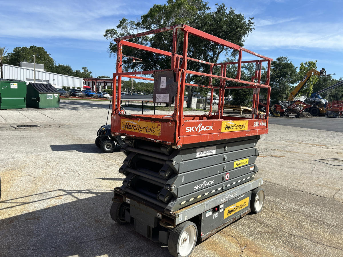 2018 Skyjack SJ4740
