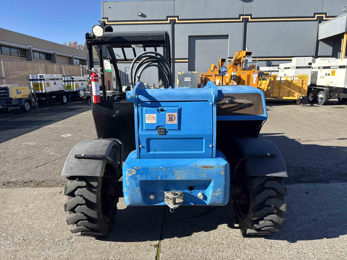 2017 Genie GTH-5519