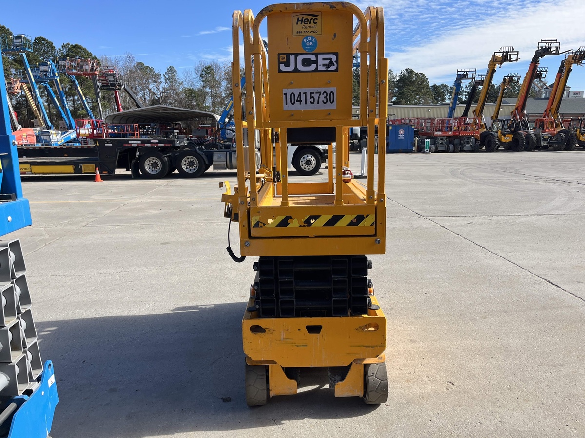 2023 JCB S1930E-3