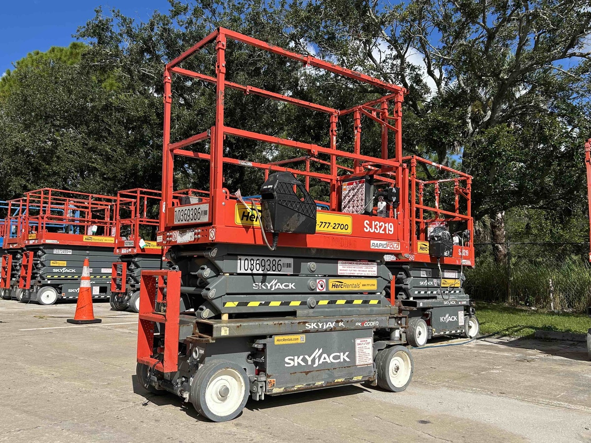 2022 Skyjack SJ3219-1