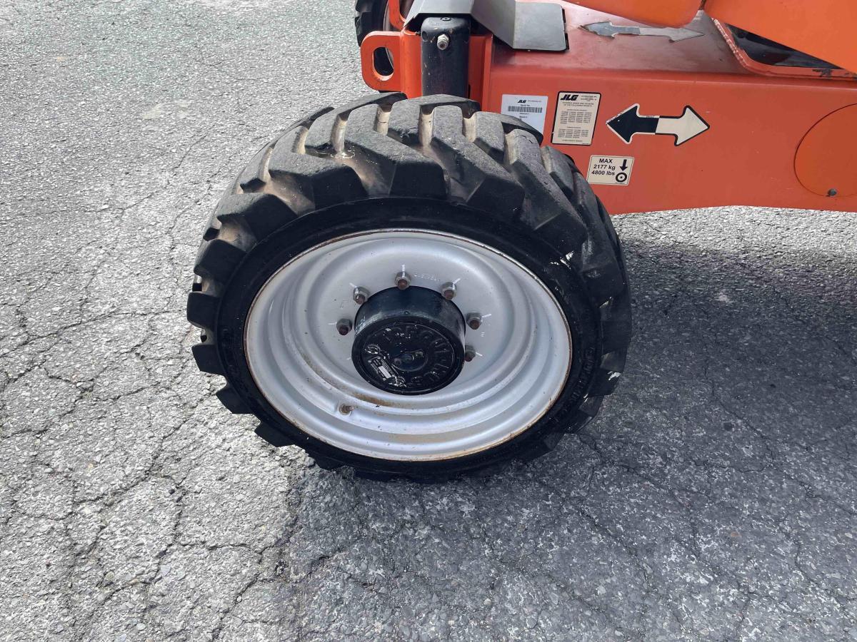 2017 JLG 340AJ-11