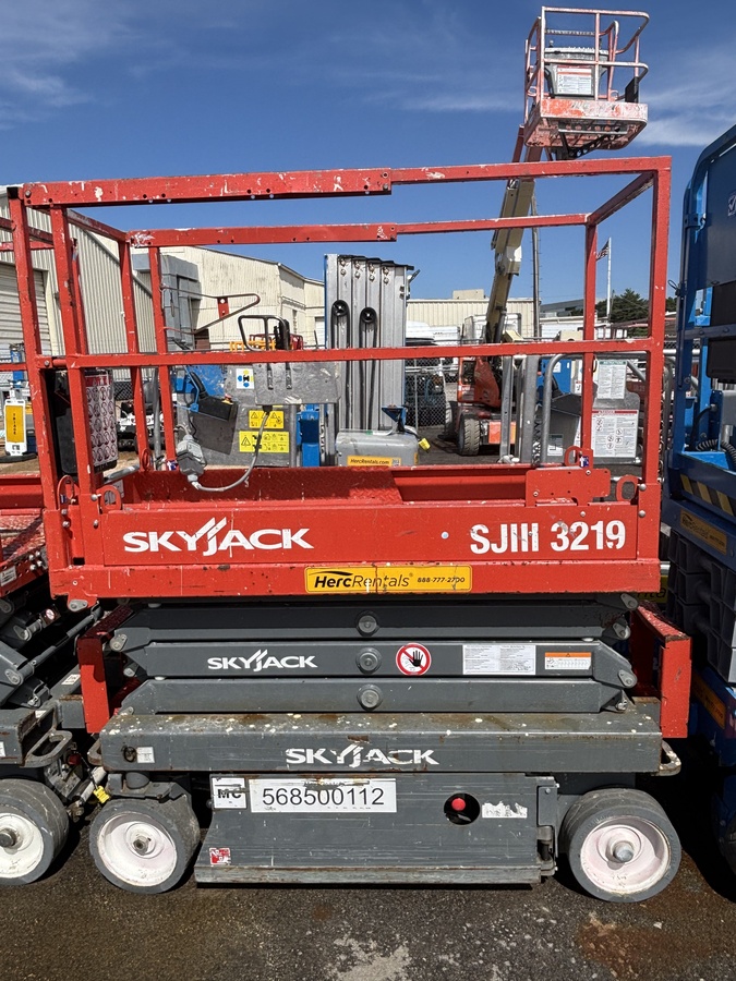 2018 Skyjack SJ3219