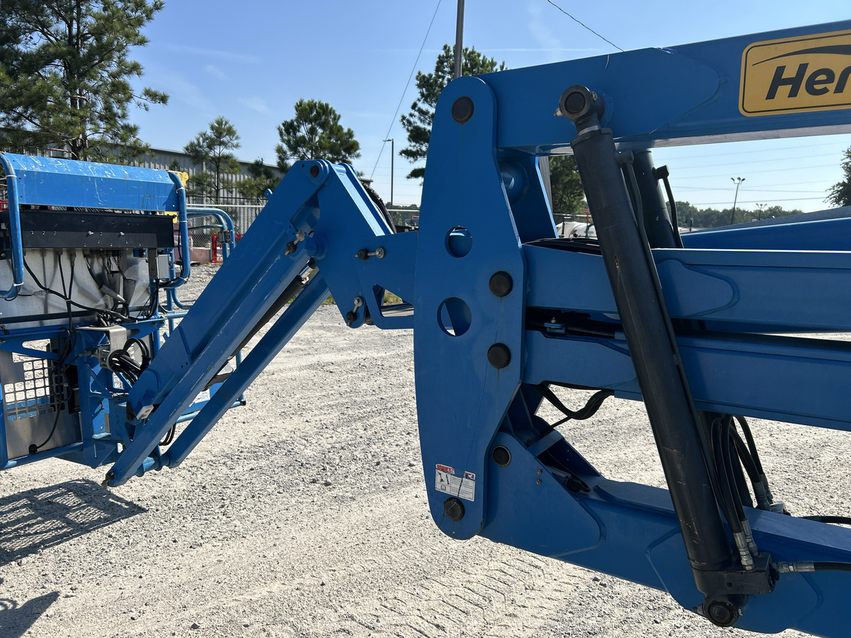 2018 Genie Z-45/25J-10
