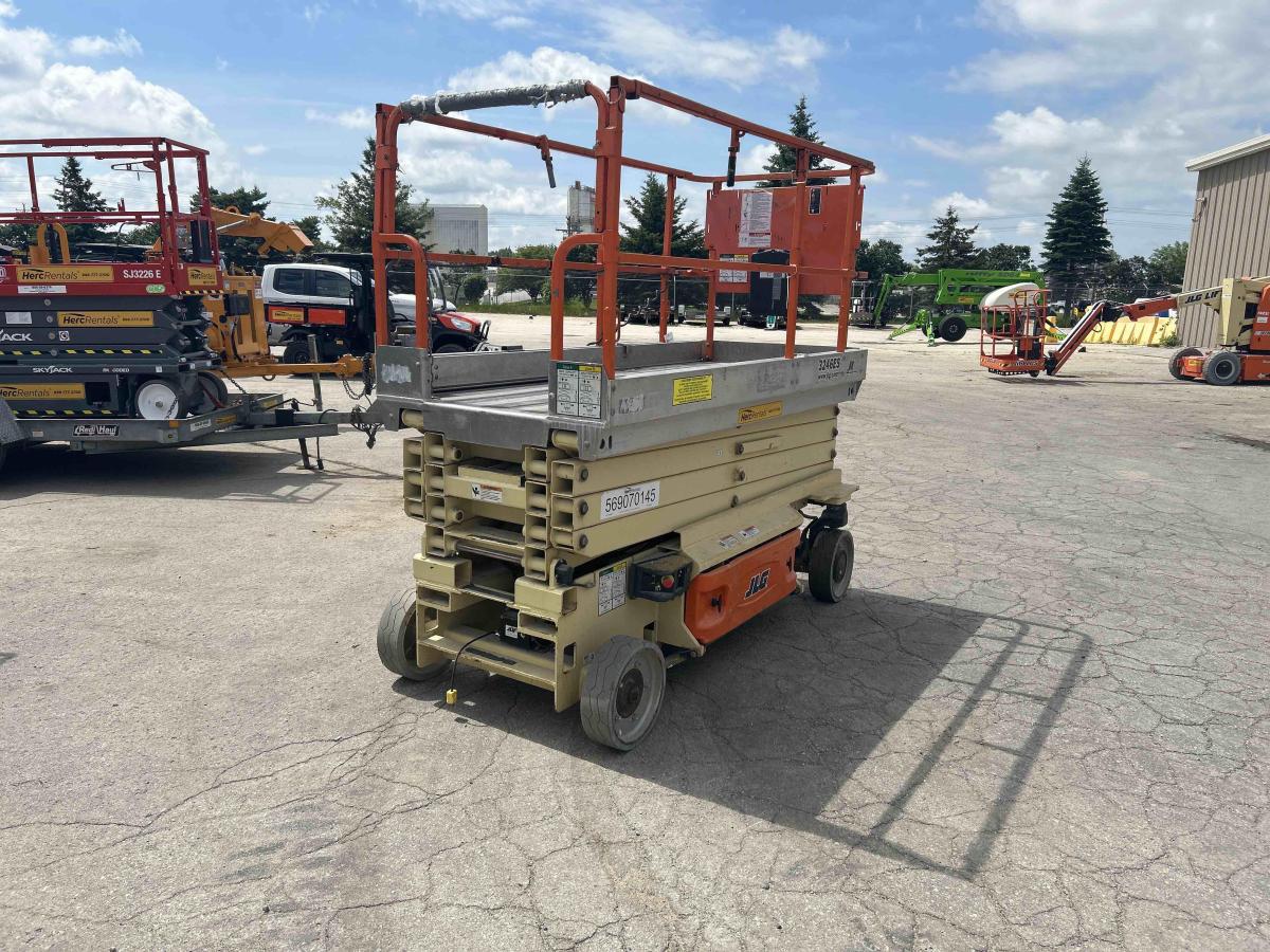 2014 JLG 3246ES-3