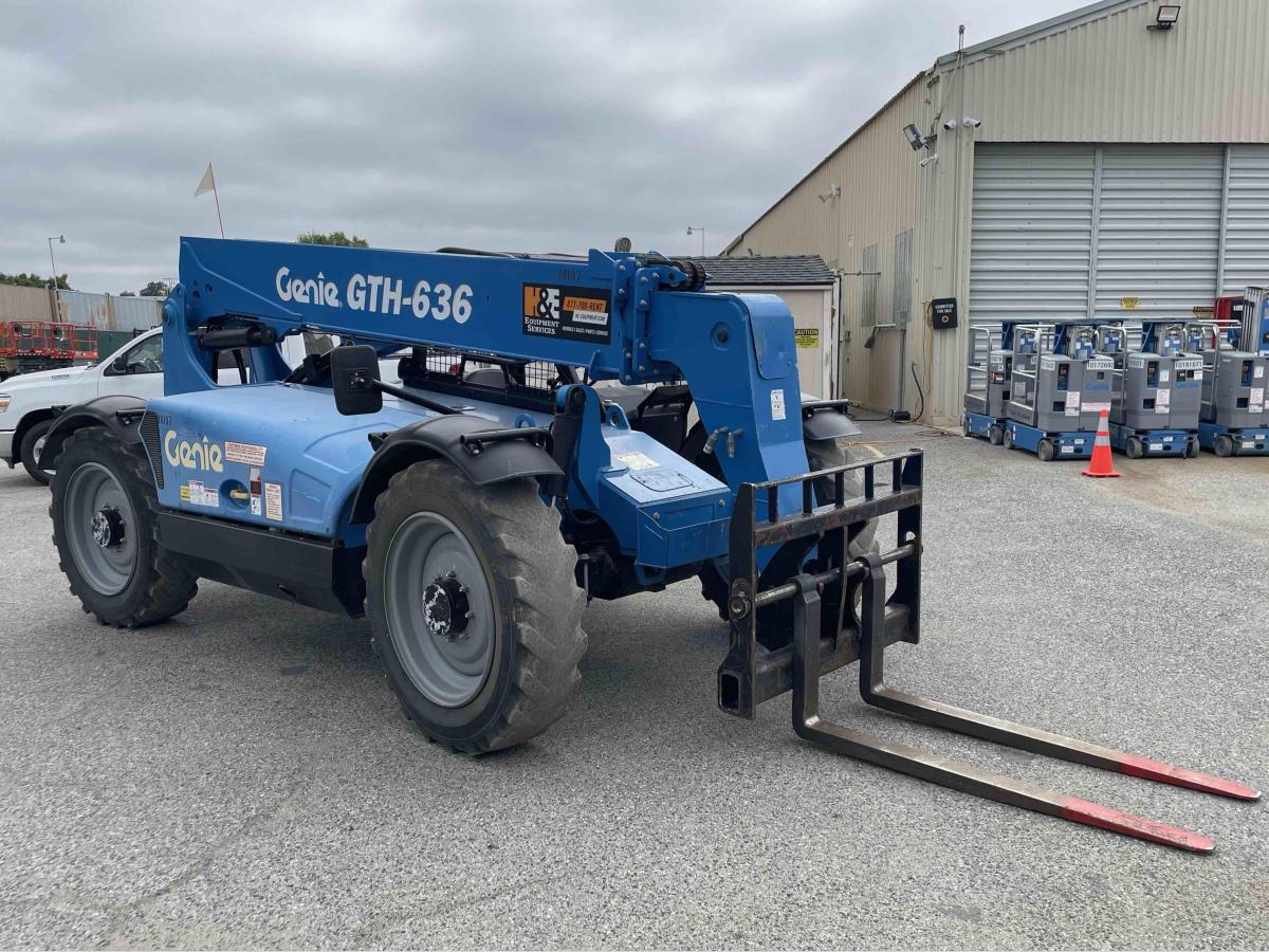 2017 Genie GTH-636