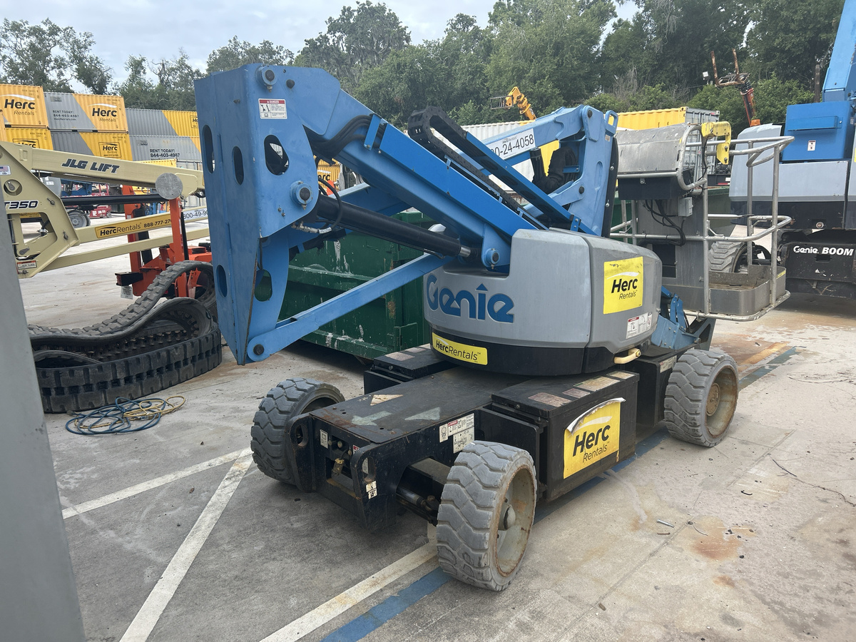 2019 Genie Z-33/18-4