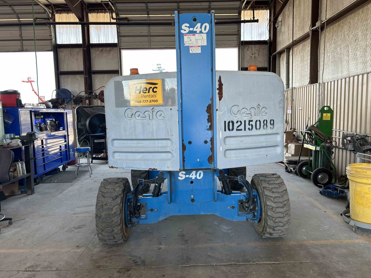 2017 Genie S-40-9
