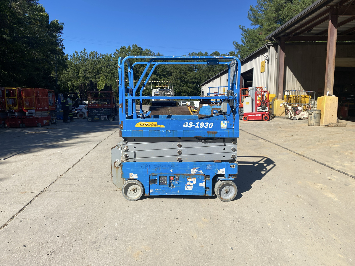 2019 Genie GS-1930