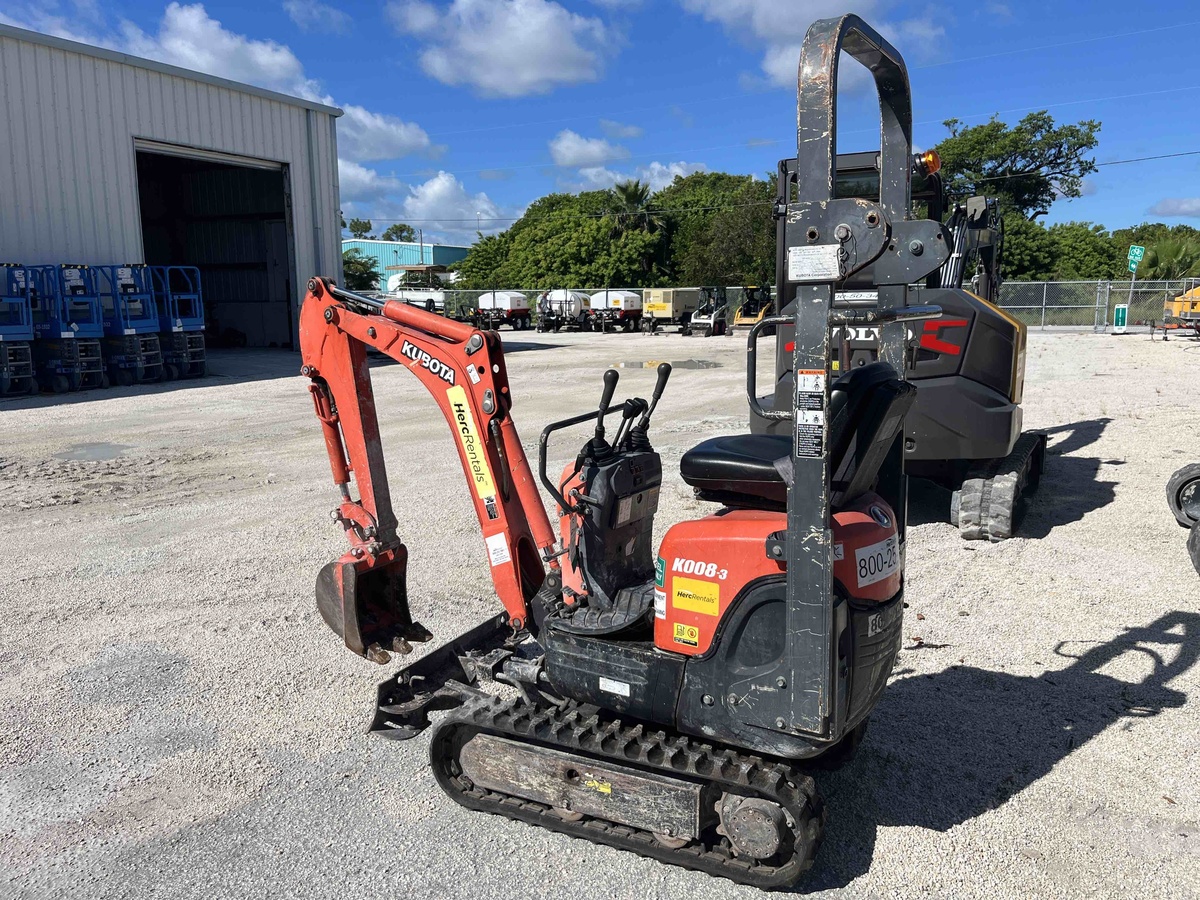 2019 Kubota K008-3 -2